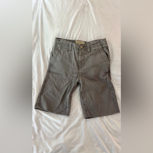 Cutoff Lucky Brand Shorts - Picture 2 of 7